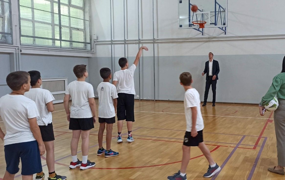 SARADNjA MINISTARSTVA SPORTA I NAŠE ŠKOLE